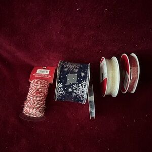 Festive Ribbon Set with Snowflake Design